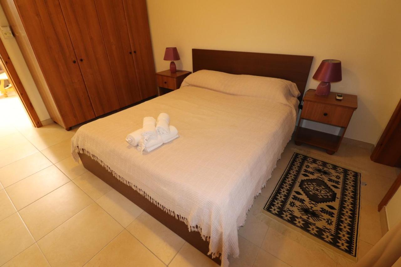Apartamento The Sea Just Across The Road - Flat 3 Bahía de San Pablo Exterior foto
